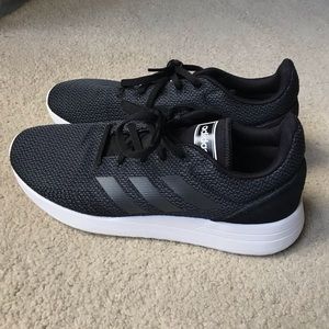 black adidas tennis shoes womens